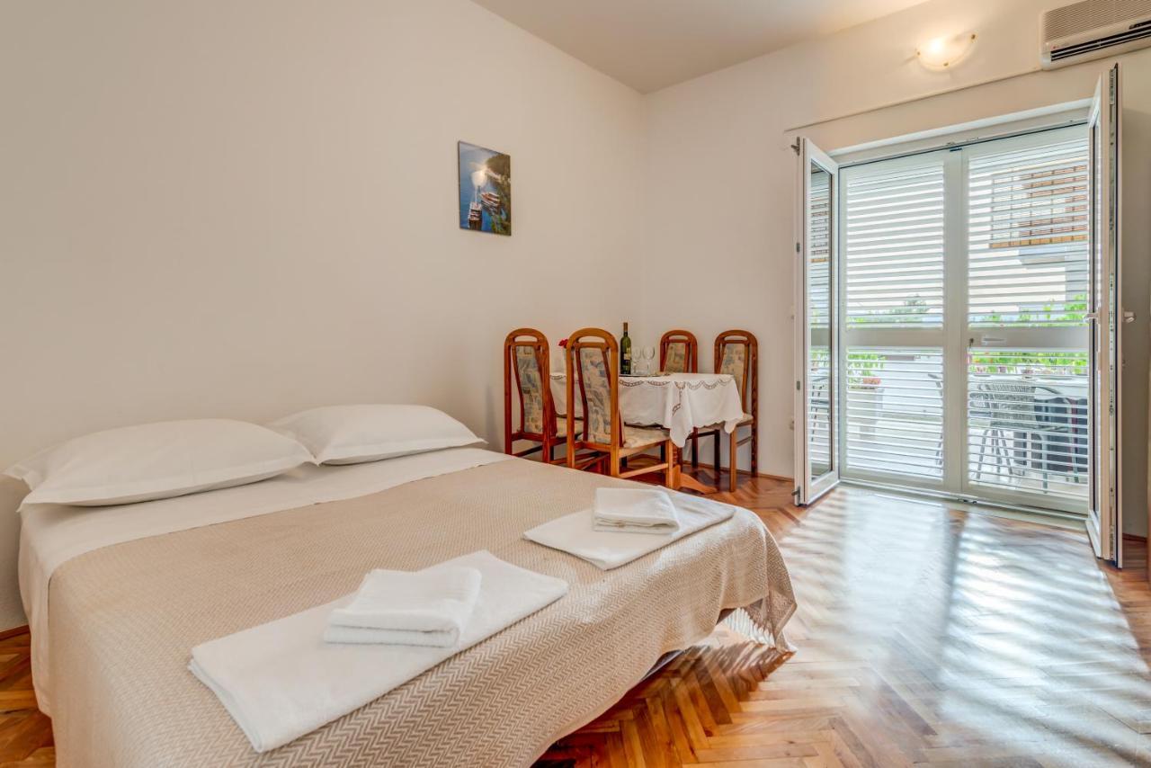 Nemira Beach Getaway Omiš Kültér fotó