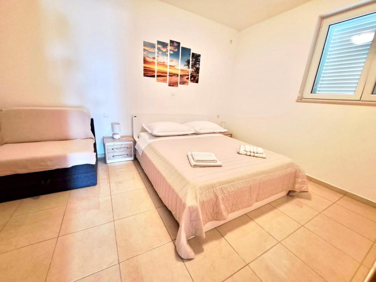 Nemira Beach Getaway Omiš Kültér fotó