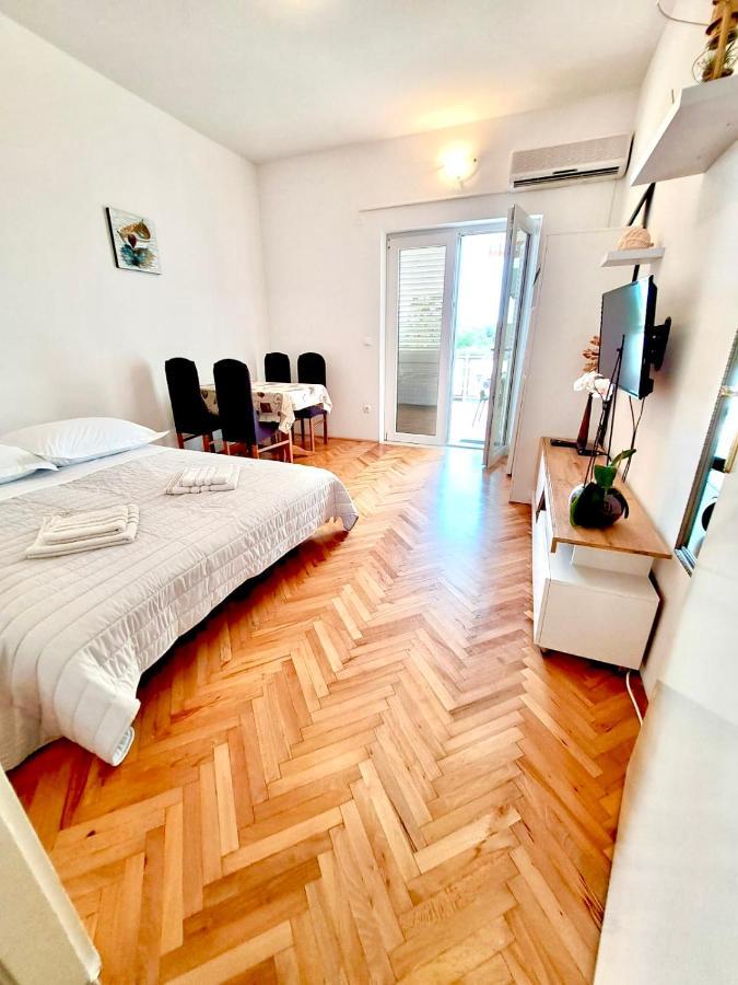 Nemira Beach Getaway Omiš Kültér fotó